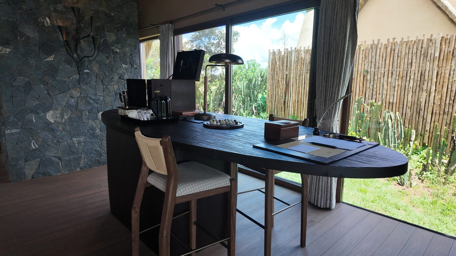 Deluxe Cottage dining area at Entikko Safari Lodge